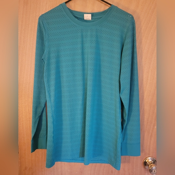 ZYIA Teal Chill Long Sleeve T RC - Picture 2 of 4